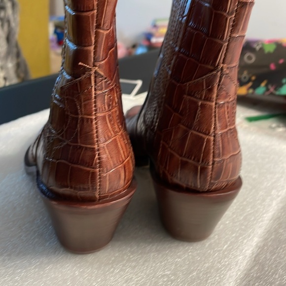 Dolce Vita Ankle Boots Size 6 Brown Embossed BlockHeel SquareToe Western Cowgirl - Picture 5 of 12